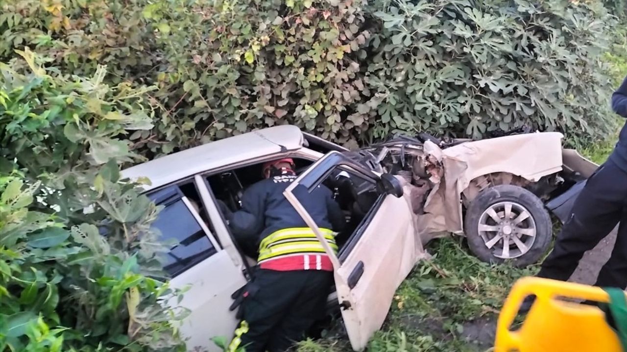 Samsun'da Otomobil Kazası: 2 Yaralı