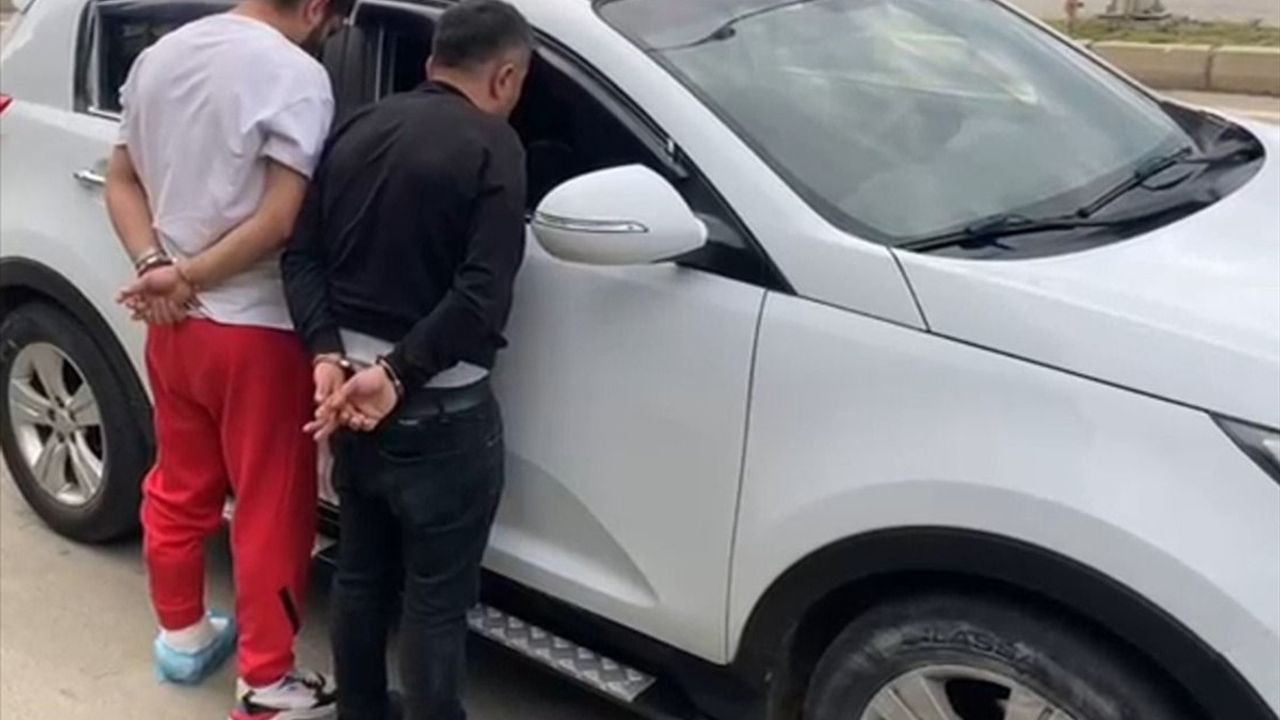 Samsun'da Uyuşturucu Operasyonu: Dur İhtarına Uymayan Araçta 1.8 Kg Ele Geçirildi
