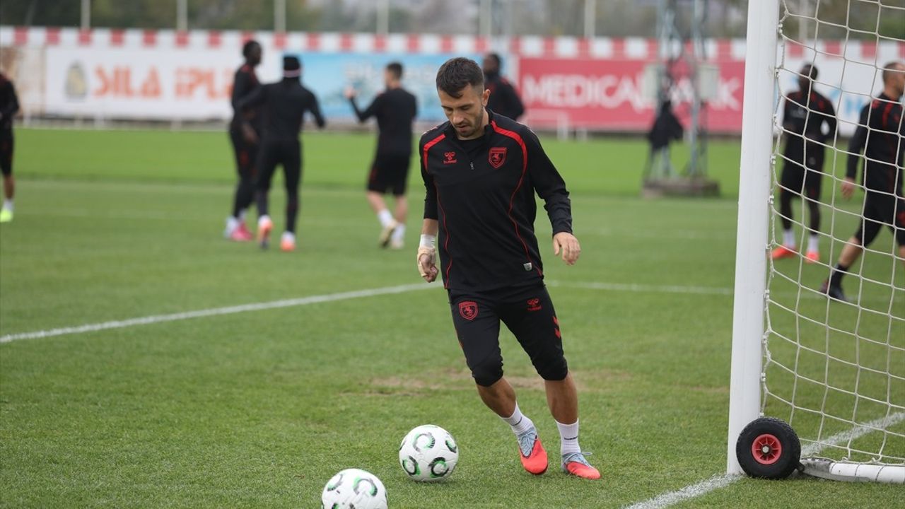 Samsunspor, Dinamo Kiev Maçına Hazırlıklarını Tamamladı