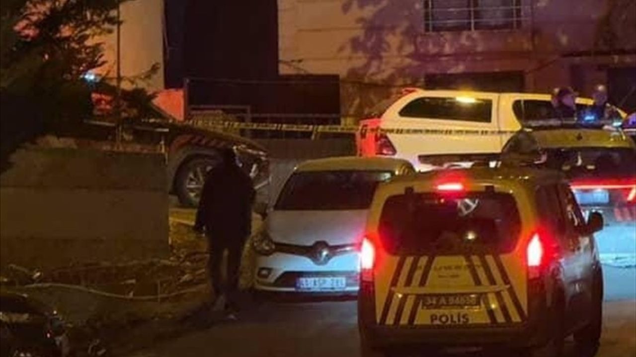 Sancaktepe'de Silahlı Saldırı: Üç Kişi Hayatını Kaybetti