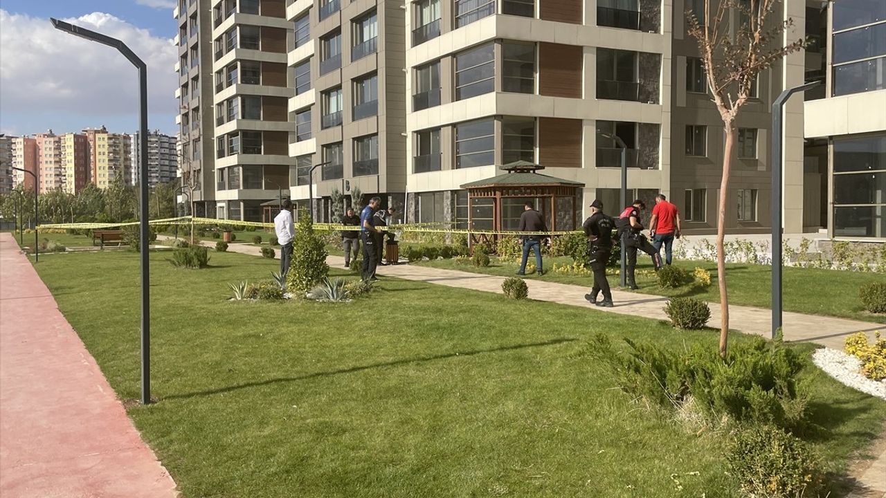 Şanlıurfa'da Bıçaklı Kavga: 9 Yaralı