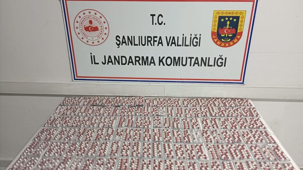 Şanlıurfa'da Uyuşturucu Operasyonu: 2 Bin 128 Hap Ele Geçirildi