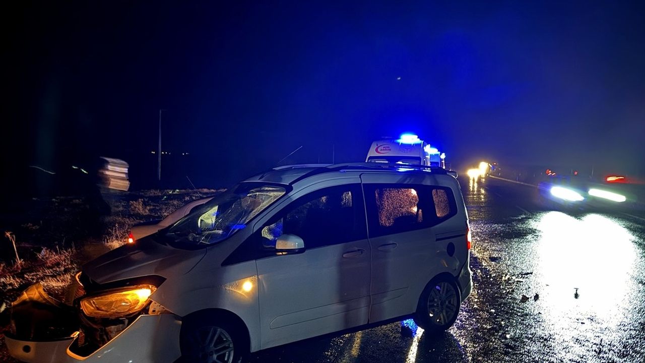 Şanlıurfa'da Zincirleme Trafik Kazası: 10 Yaralı