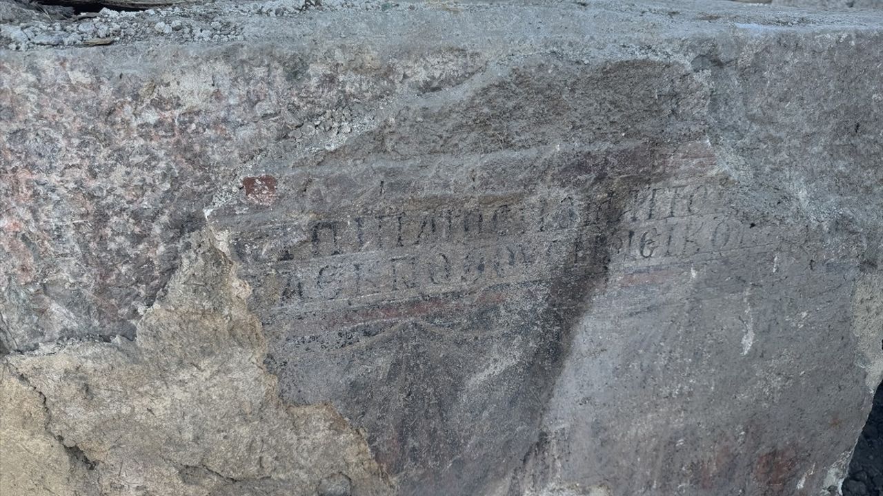 Sebastapolis Antik Kenti'nde Üç Yeni Yazıt Bulundu