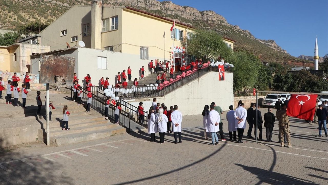 Siirt'te Şehitler Kütüphanesi Açıldı