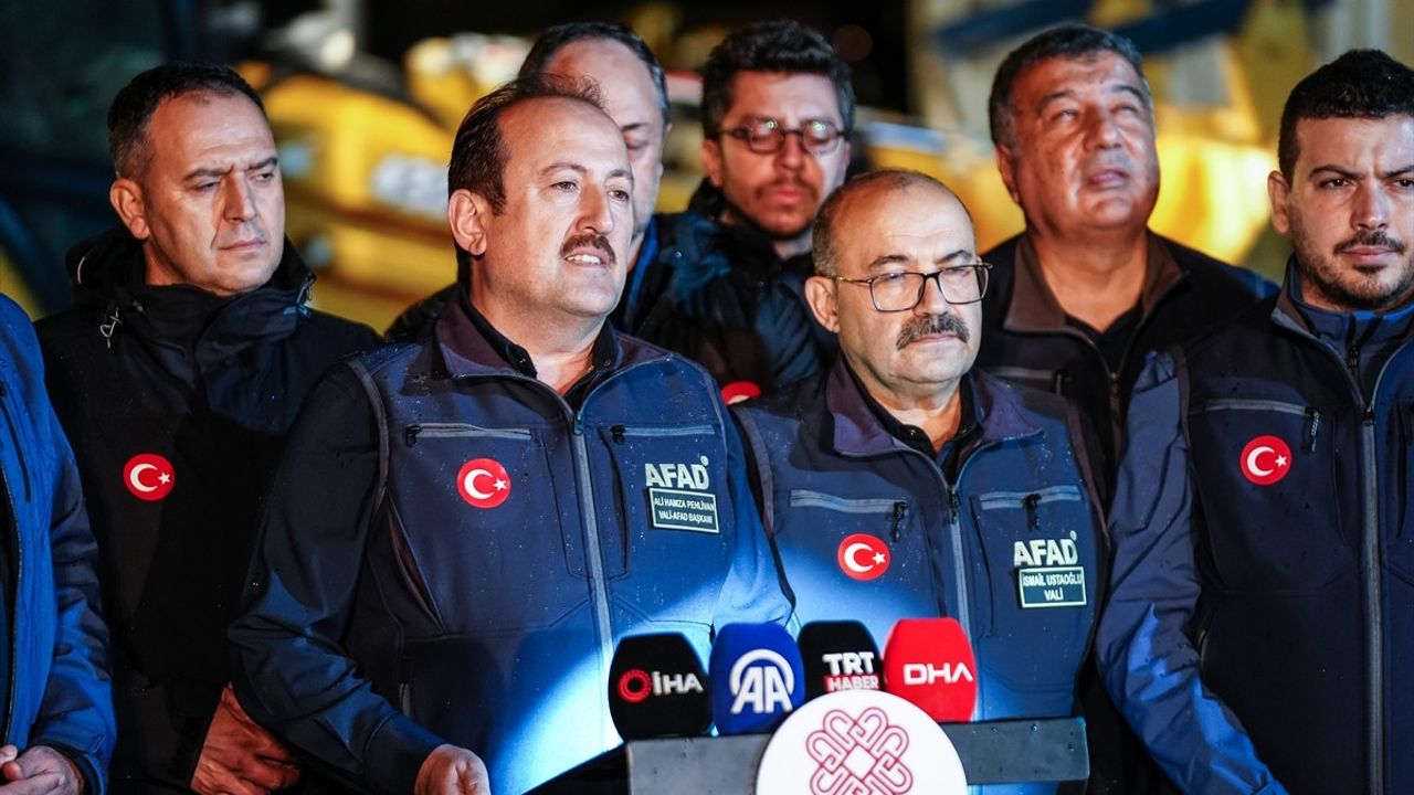 Sındırgı'daki Deprem Sonrası Afet Yönetimi