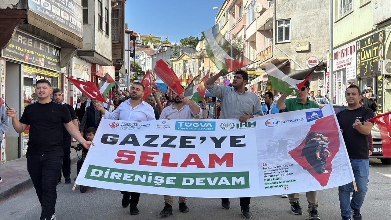 Sinop'ta Filistin'e Destek Yürüyüşü Düzenlendi