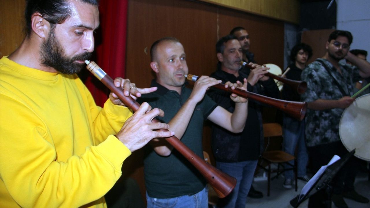 Sinop'ta Mehter Takımı İlk Konserine Hazırlanıyor