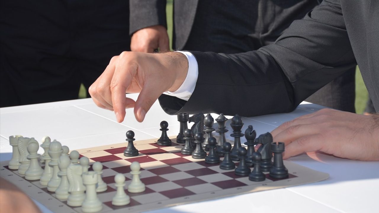Şırnak'ta Cumhuriyet Bayramı İçin Satranç Turnuvası
