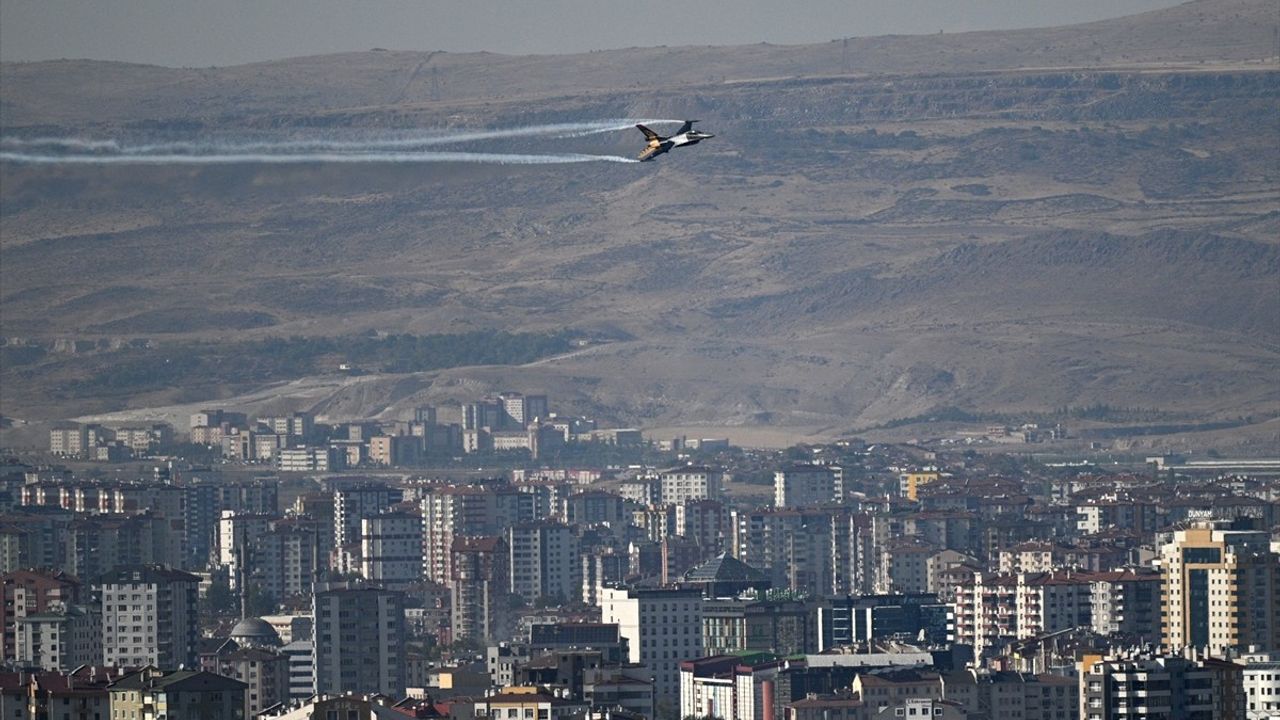 SOLOTÜRK Kayseri'de Gösteri Uçuşu İçin Prova Yaptı