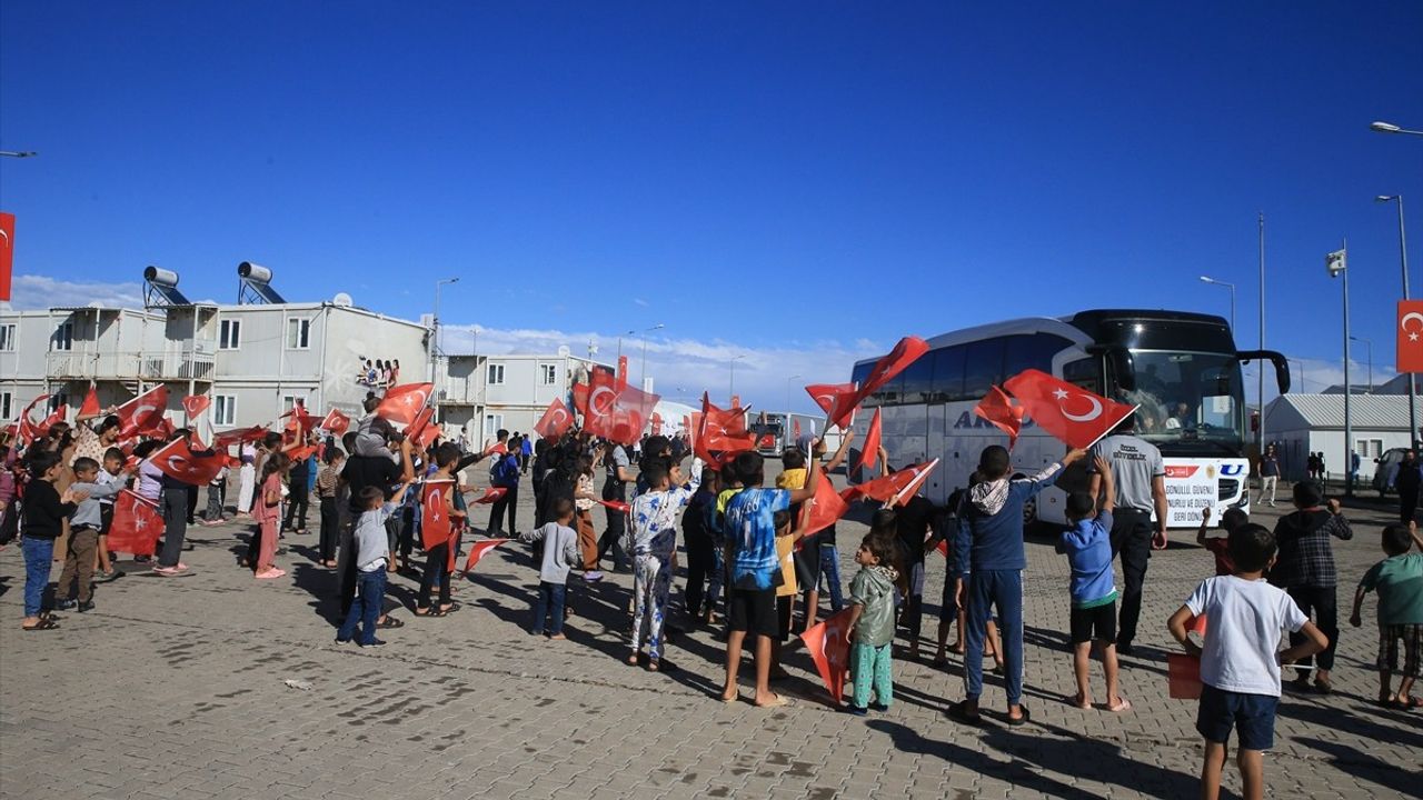 Suriyelilerin Gönüllü Geri Dönüşleri Devam Ediyor