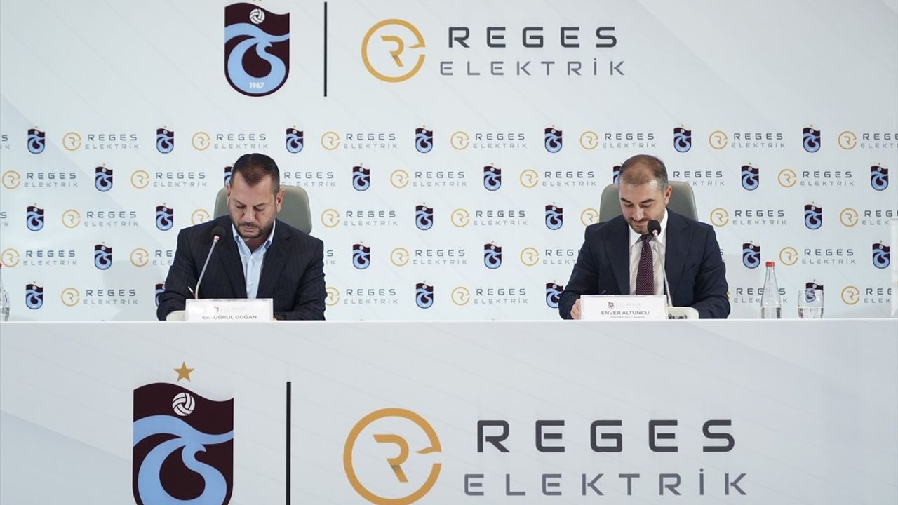 Trabzonspor Kulübü Başkanı Ertuğrul Doğan'dan Önemli Açıklamalar