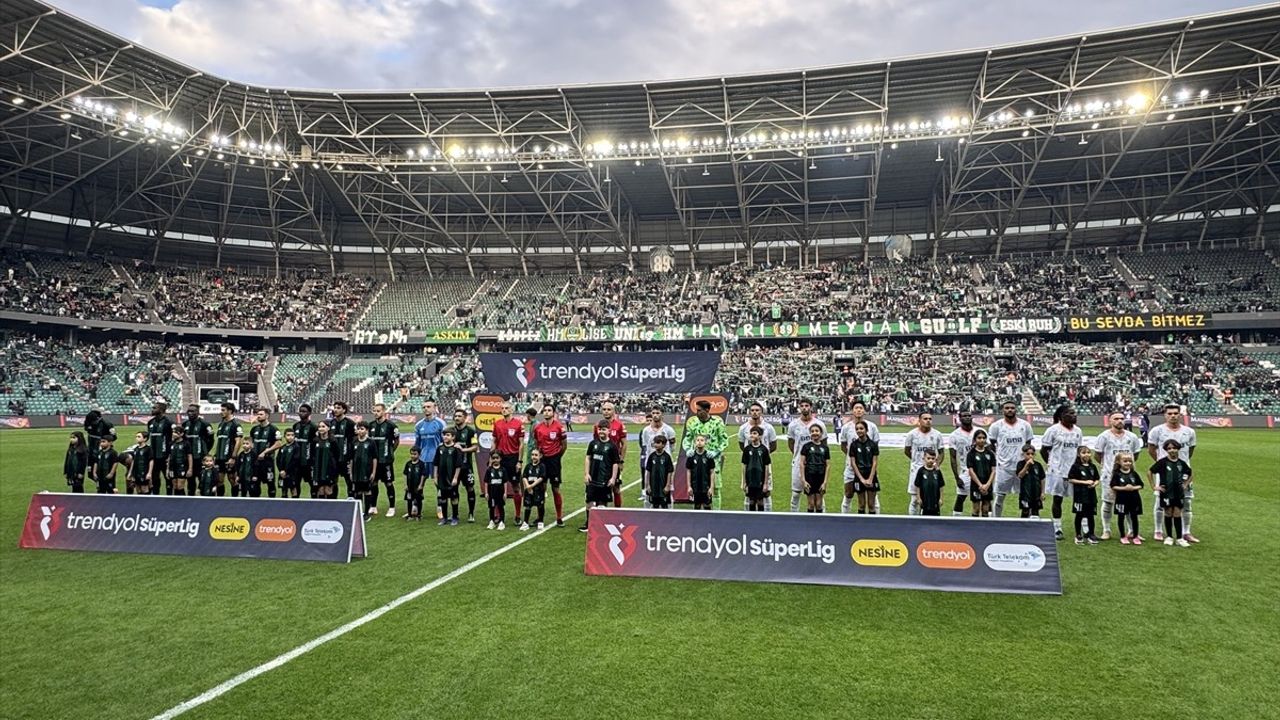 Trendyol Süper Lig'de Kocaelispor ve Corendon Alanyaspor İlk Yarıda Beraber Kaldı
