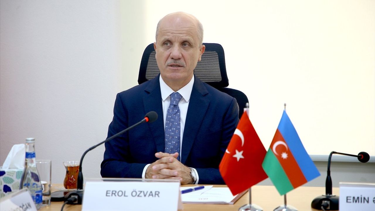 Türkiye-Azerbaycan Üniversitesi Yönetim Toplantısı Bakü'de Gerçekleşti