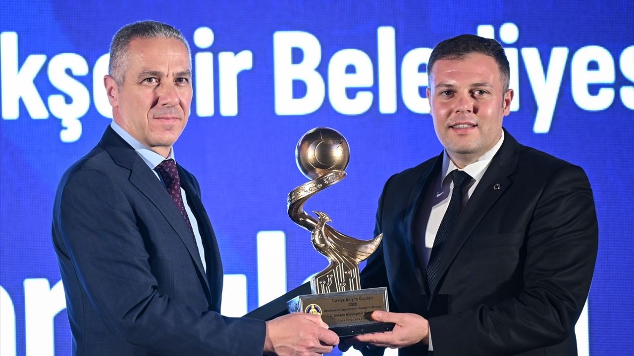 Türkiye Bilişim Ödülleri 2023 Sahiplerini Buldu