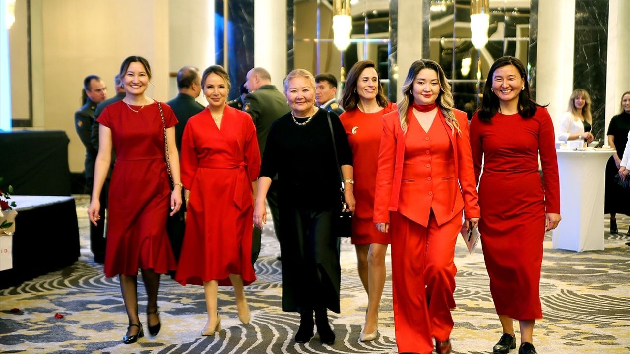 Türkiye Cumhuriyeti'nin 102. Yılı Bişkek'te Kutlandı