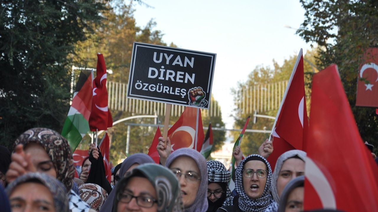 Türkiye'de Küresel Sumud Filosu'na Destek Gösterileri