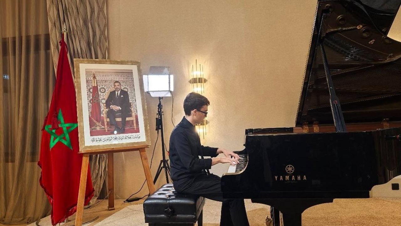Türkiye'nin Genç Piyanistlerinden Fas'ta Ödül Yağmuru