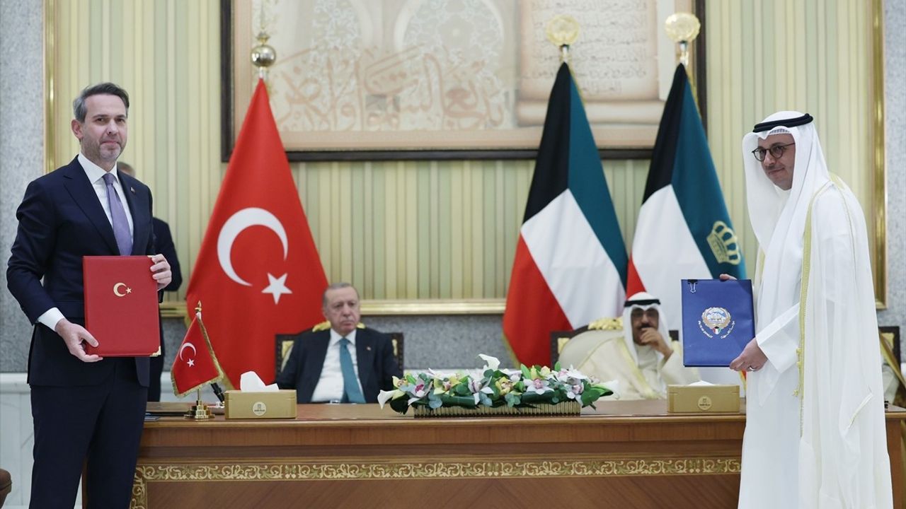 Türkiye ve Kuveyt Arasında Dört Anlaşma İmzalandı