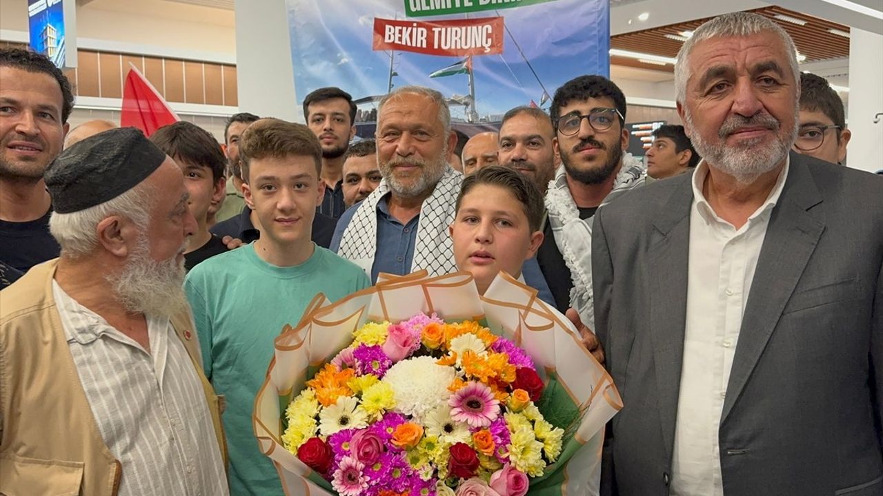 Turunç, Mersin'de Karşılandı: Gazze İçin Mücadelesine Devam Edecek