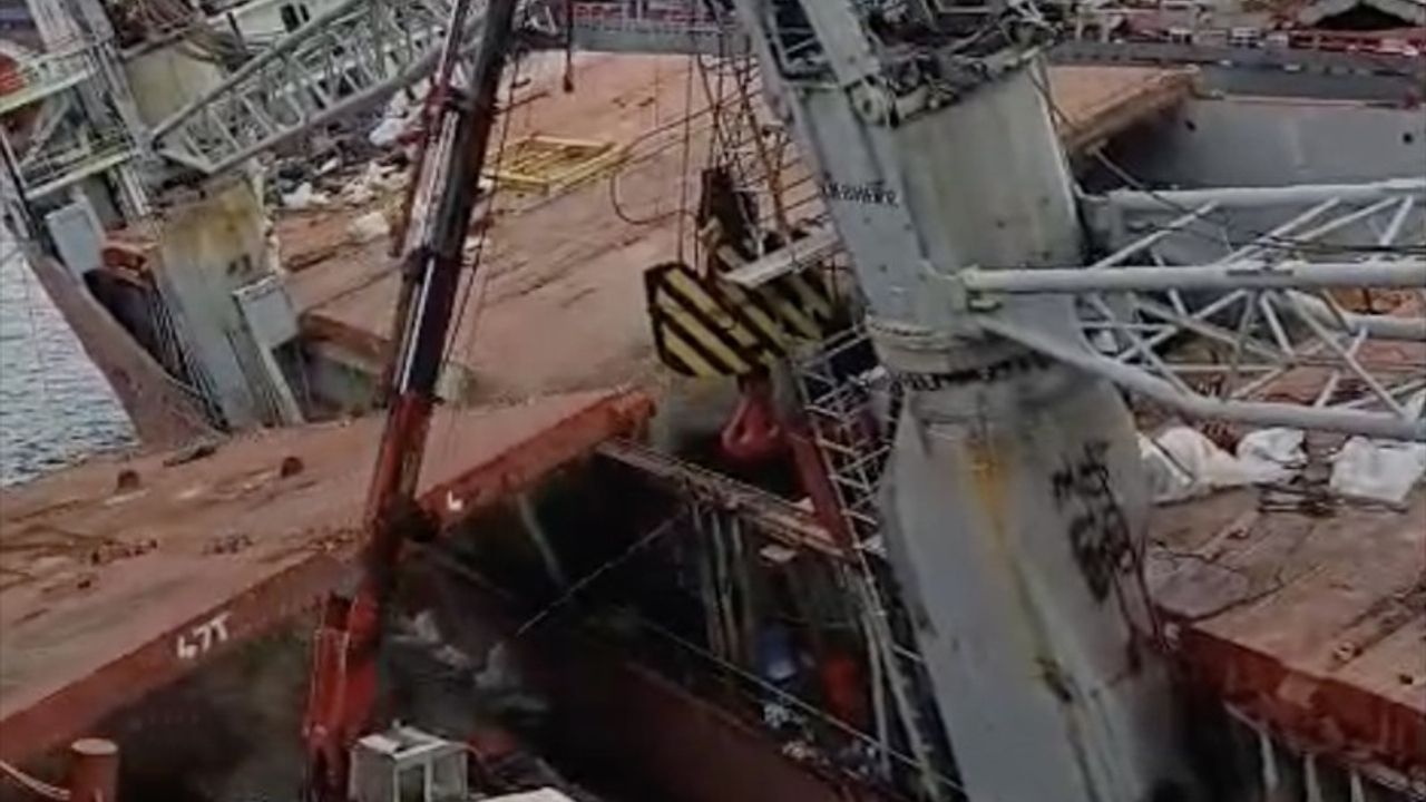 Tuzla Tersaneler Bölgesinde Trajik Kaza: 1 İşçi Hayatını Kaybetti
