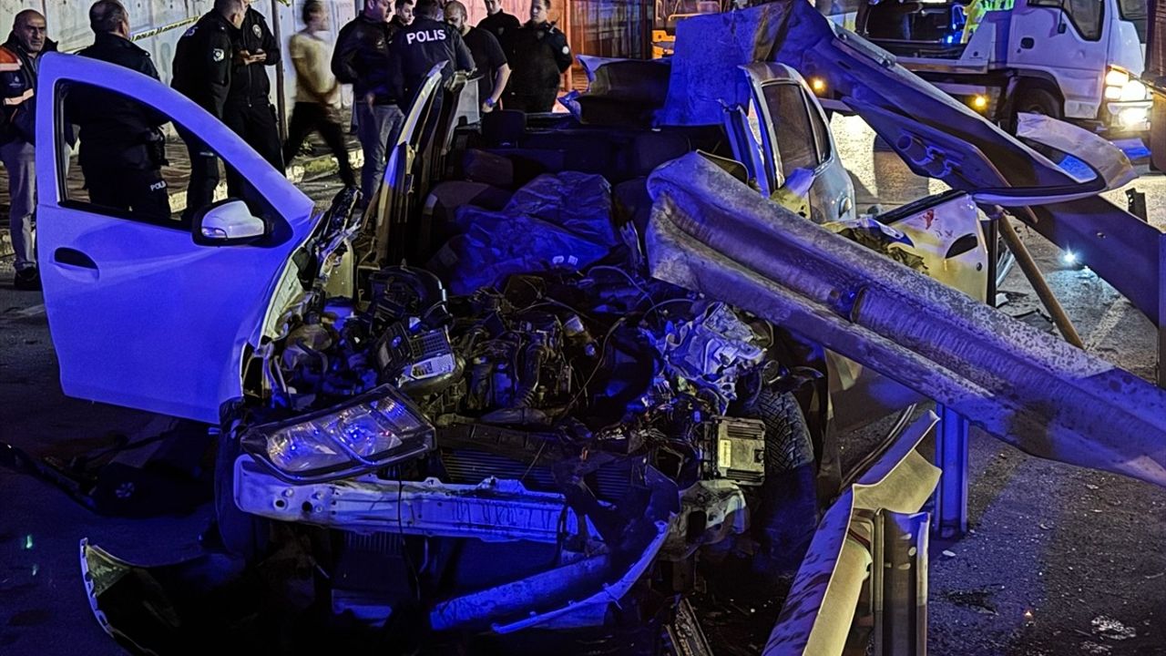 Ümraniye'de Feci Kaza: 1 Ölü, 1 Yaralı