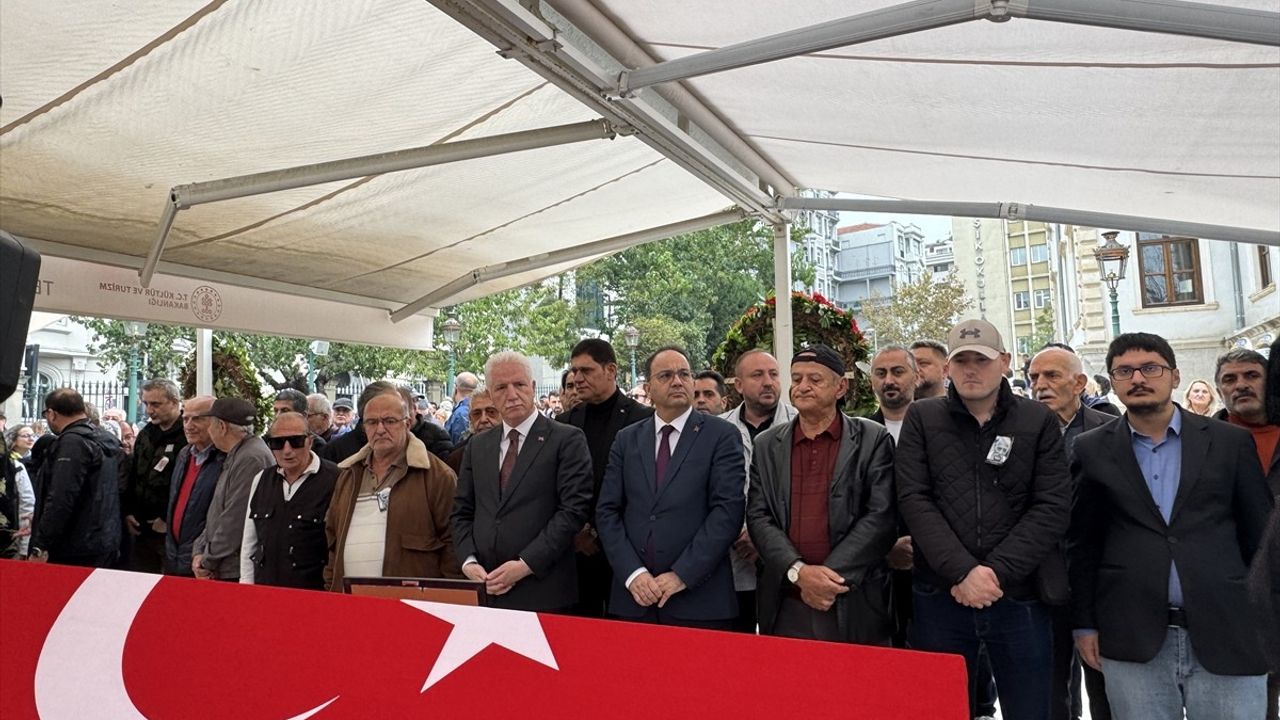 Usta Sanatçı Arif Erkin Güzelbeyoğlu Son Yolculuğuna Uğurlandı