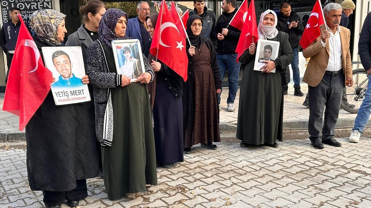 Van'da Evlat Mücadelesi Sürüyor