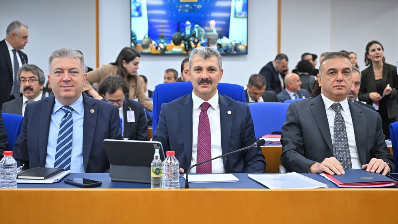 Vergi Kanunları ile İlgili Düzenlemeler TBMM Plan ve Bütçe Komisyonu'nda Görüşülüyor