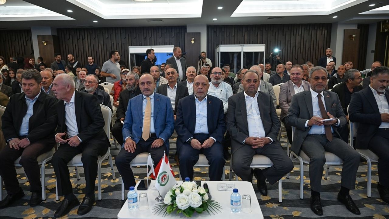 Yaşlılıkta Sosyal Koruma ve Sendikal Perspektif Paneli
