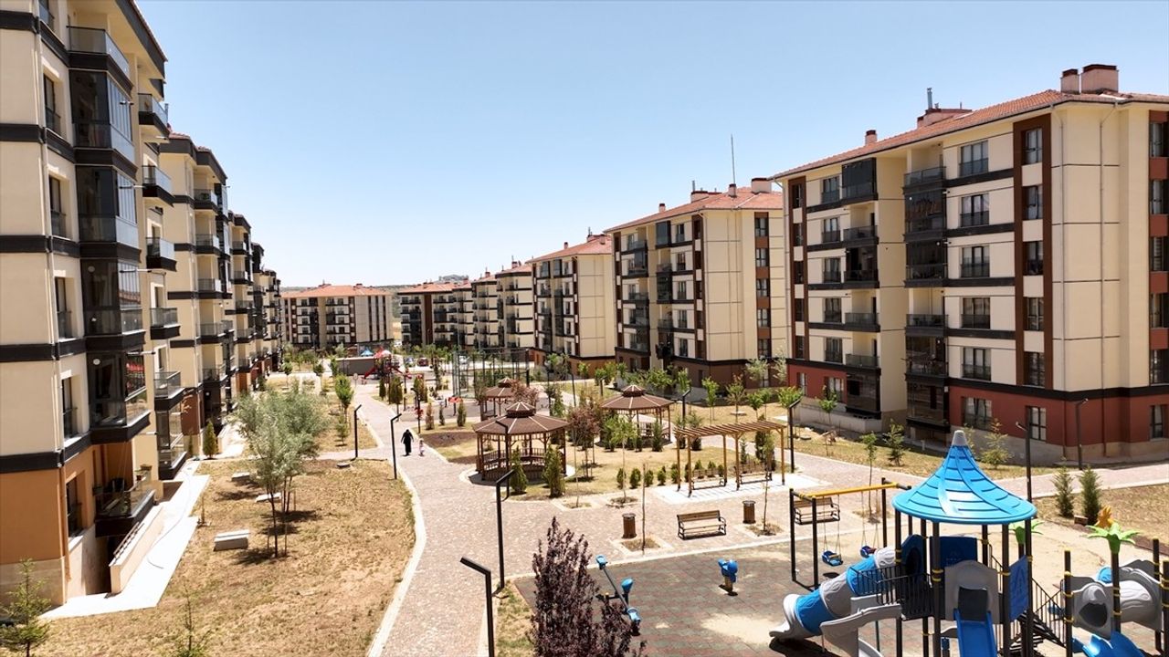 Yeni TOKİ Projeleriyle 500 Bin Ev Sahibi Olacak