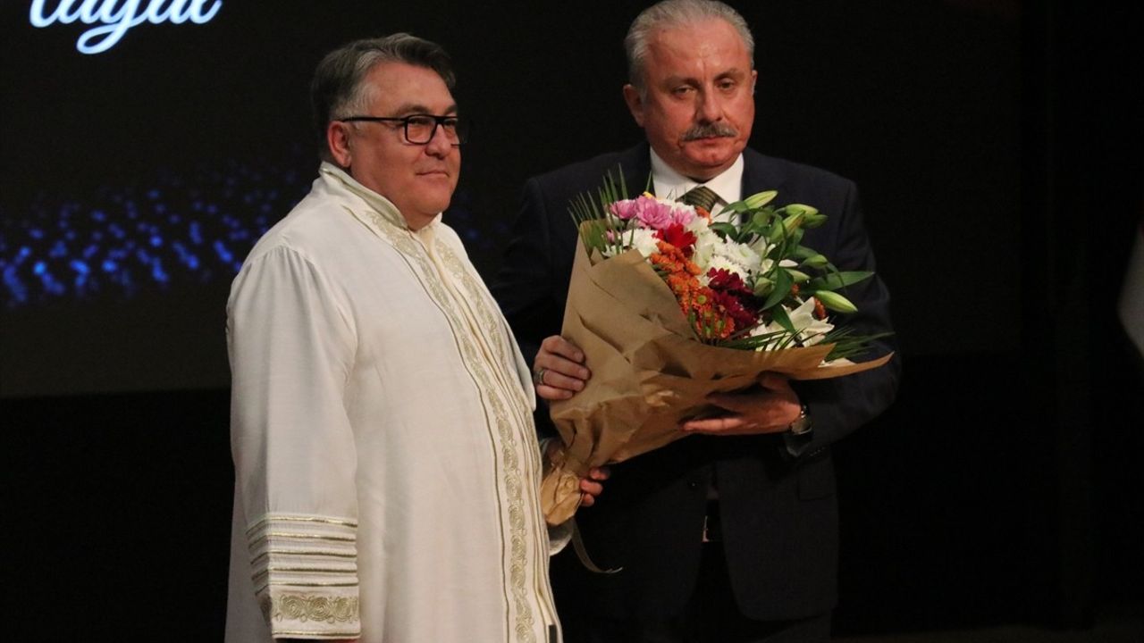 Zonguldak Bülent Ecevit Üniversitesi 2025-2026 Akademik Yılı Töreni