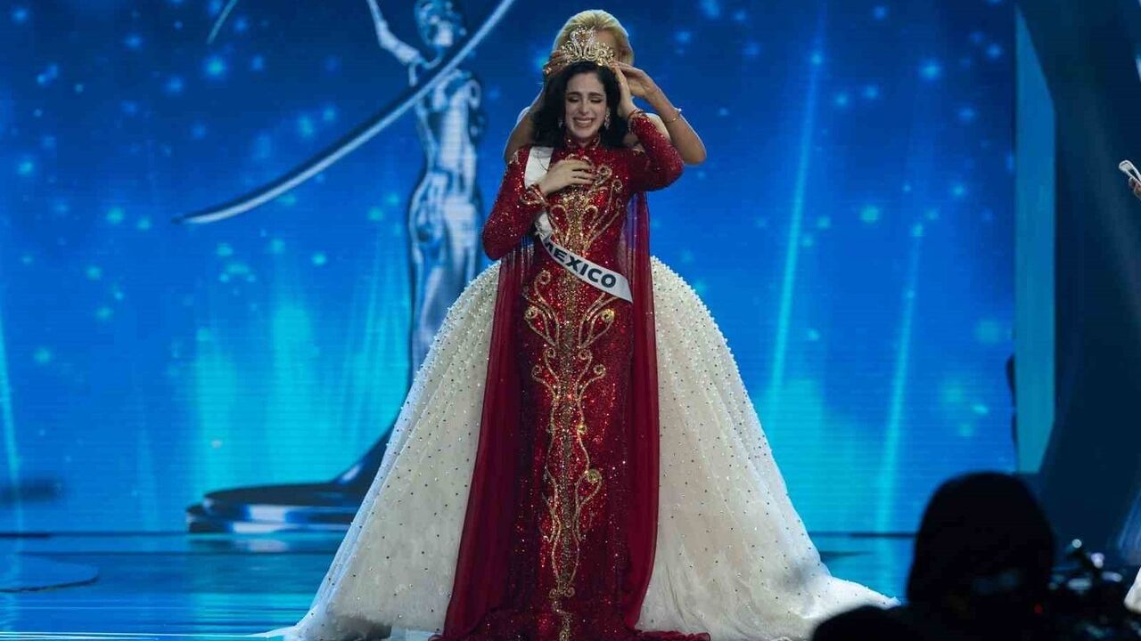 2025 Kainat Güzeli Fatima Bosch Fernandez