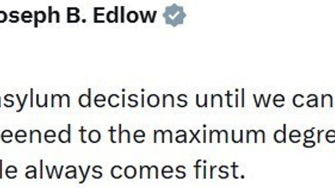 ABD, Afganistan Pasaportu Taşıyanlara Vize Vermeyi Durdurdu