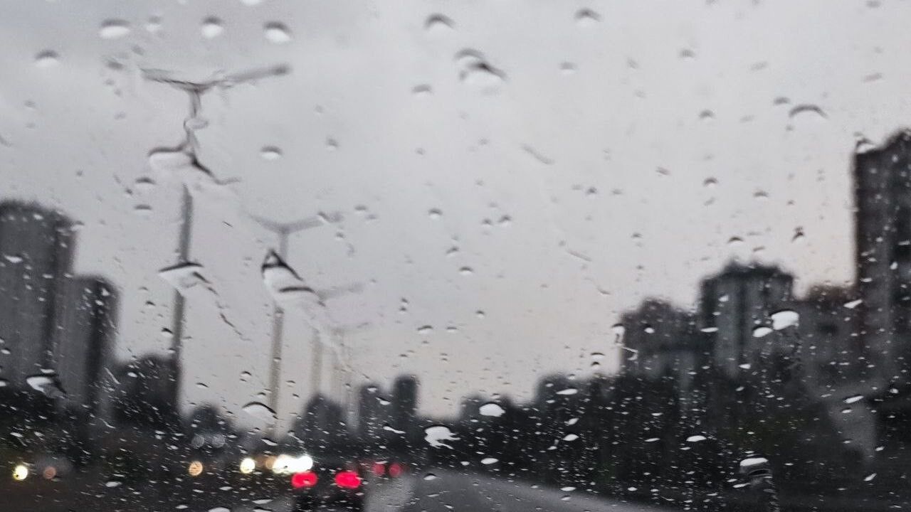 Adana'da Kuvvetli Yağış Başladı