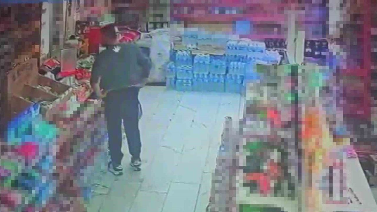 Adana'da Markette CepTelefonu Hırsızlığı