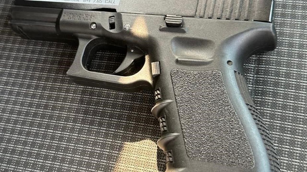 Adana'da Nikah Salonunda Kavga: Havaya Ateş Açan Şüpheli Tutuklandı