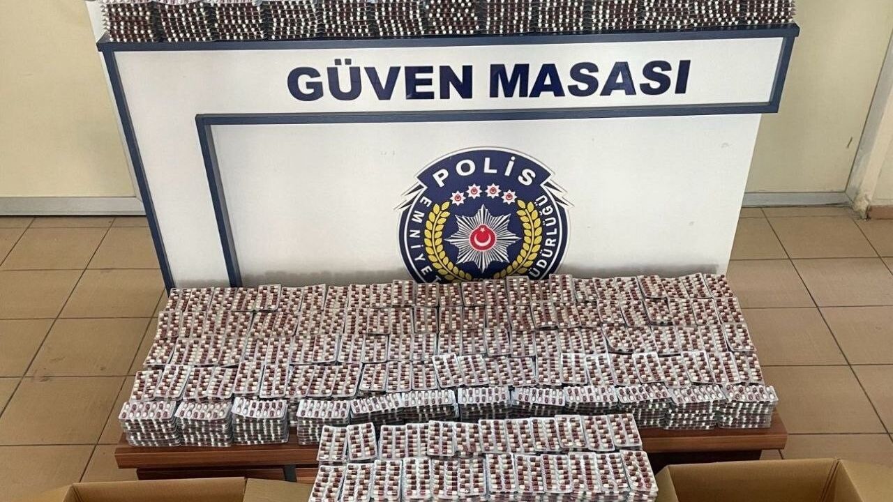 Adana’da Sentetik Hap Operasyonu: Sürücü Tutuklandı