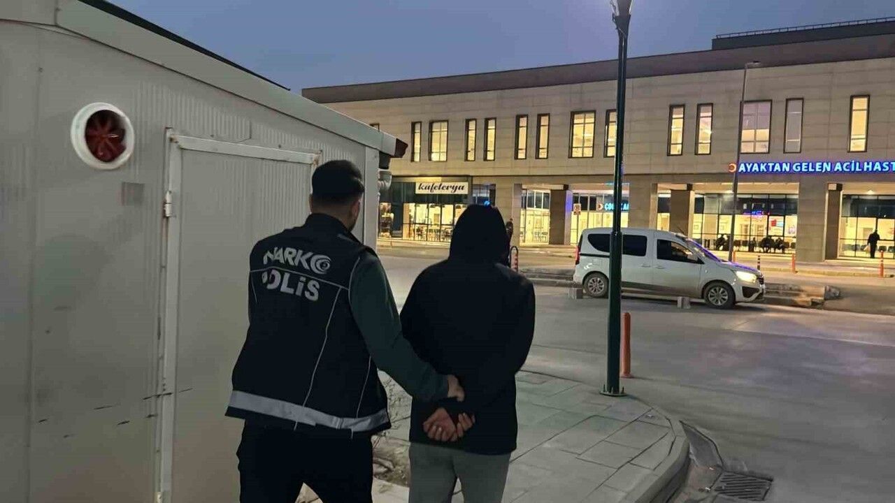 Adıyaman'da 340 Gram Sentetik Uyuşturucu Ele Geçirildi