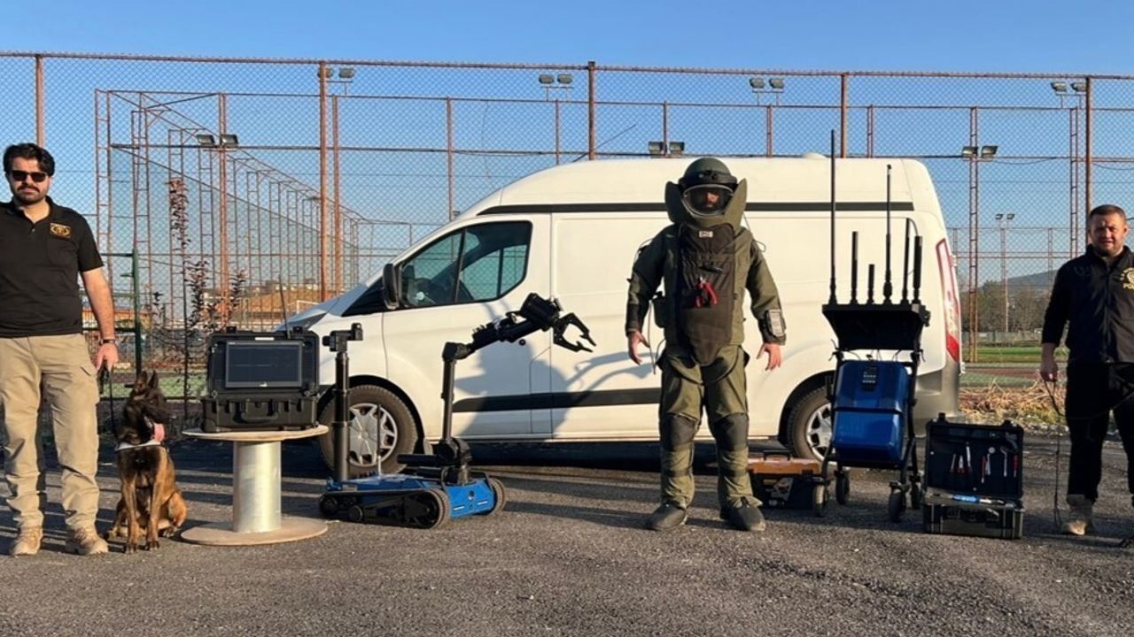 Afyonkarahisar Olay Yeri İnceleme Ekibi 2025'te 1386 Parmak İzi Tespit Etti