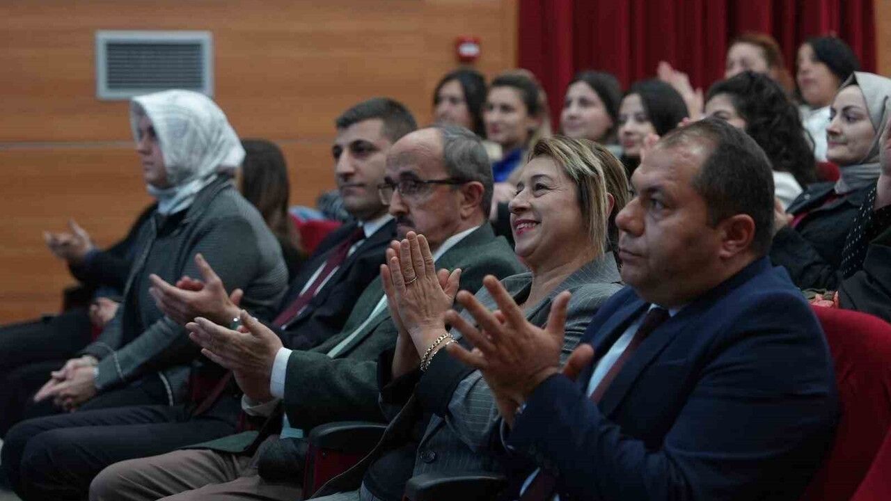 Aile İlişkilerini Güçlendiren Panel Düzenlendi