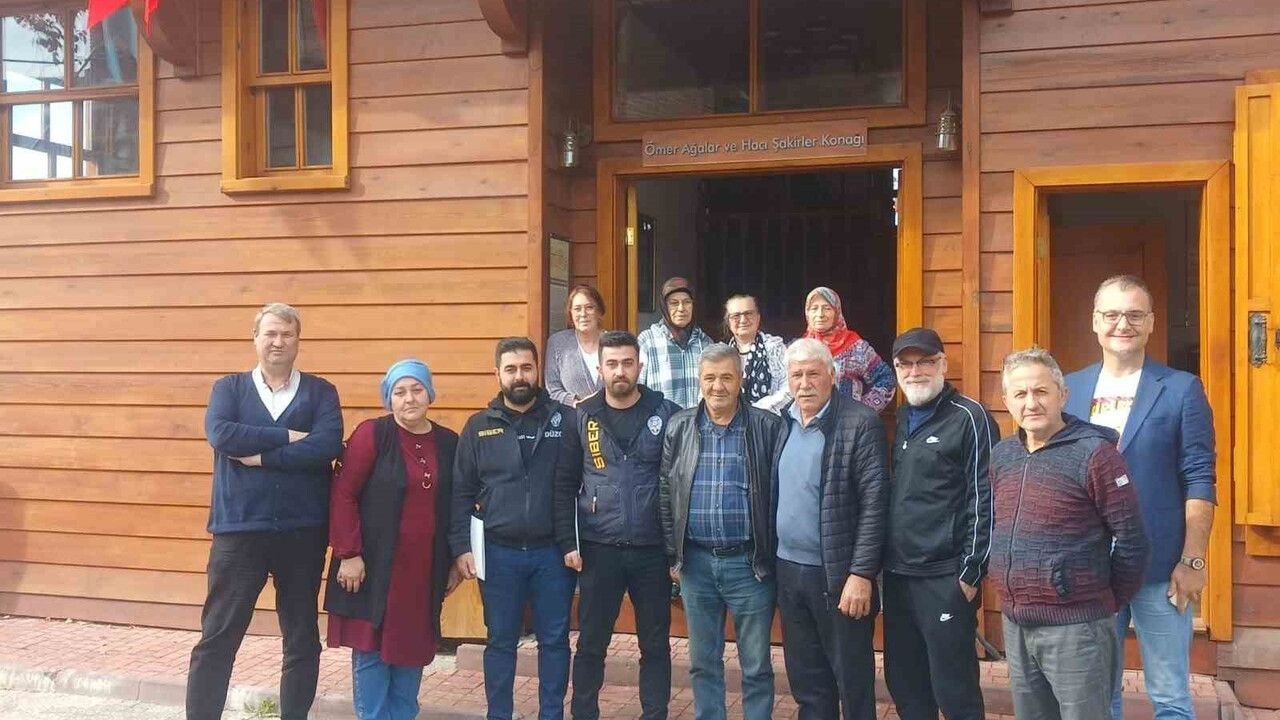 Aile Okulu Etkinlik Serisi: Dijital Güvenlik ve Siber Zorbalığa Dikkat