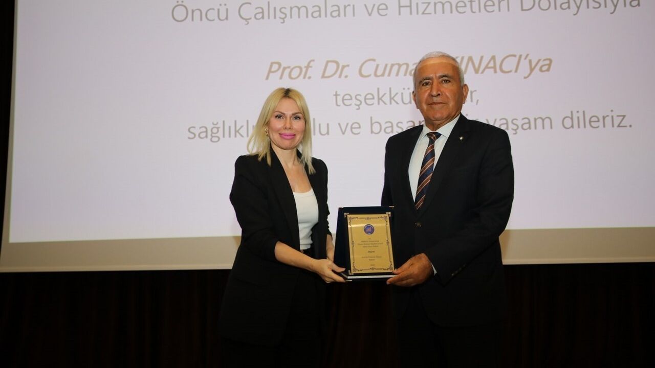 Akdeniz Üniversitesi Çevre Hizmet Ödülleri 2024 Töreni Gerçekleşti
