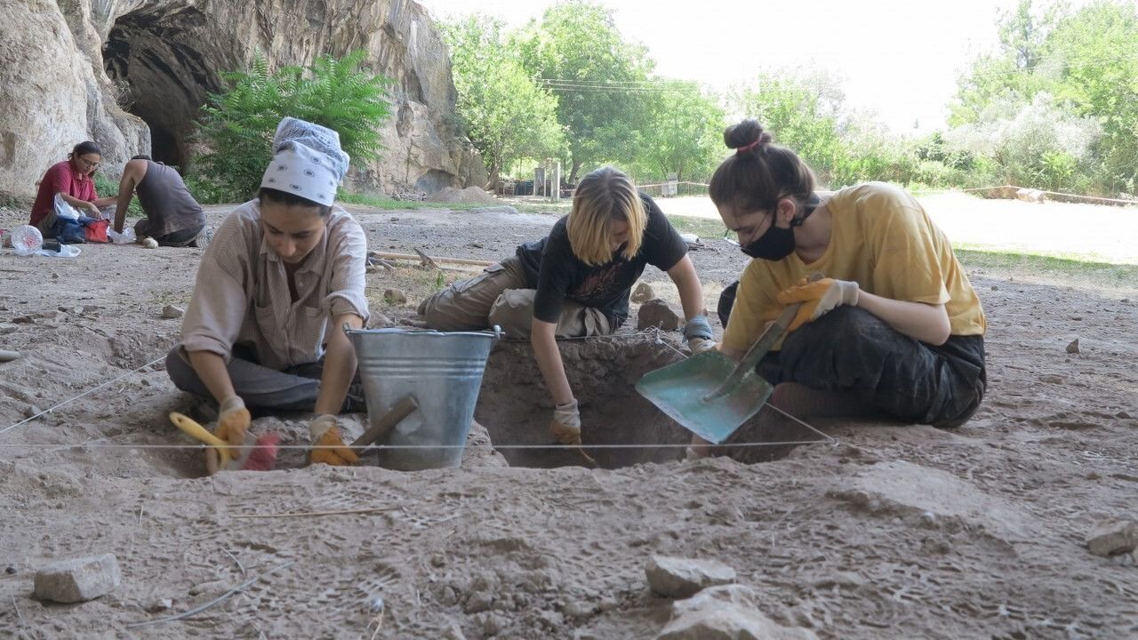 Akdeniz Üniversitesi’nden Neolitik Döneme Işık Tutan Araştırma
