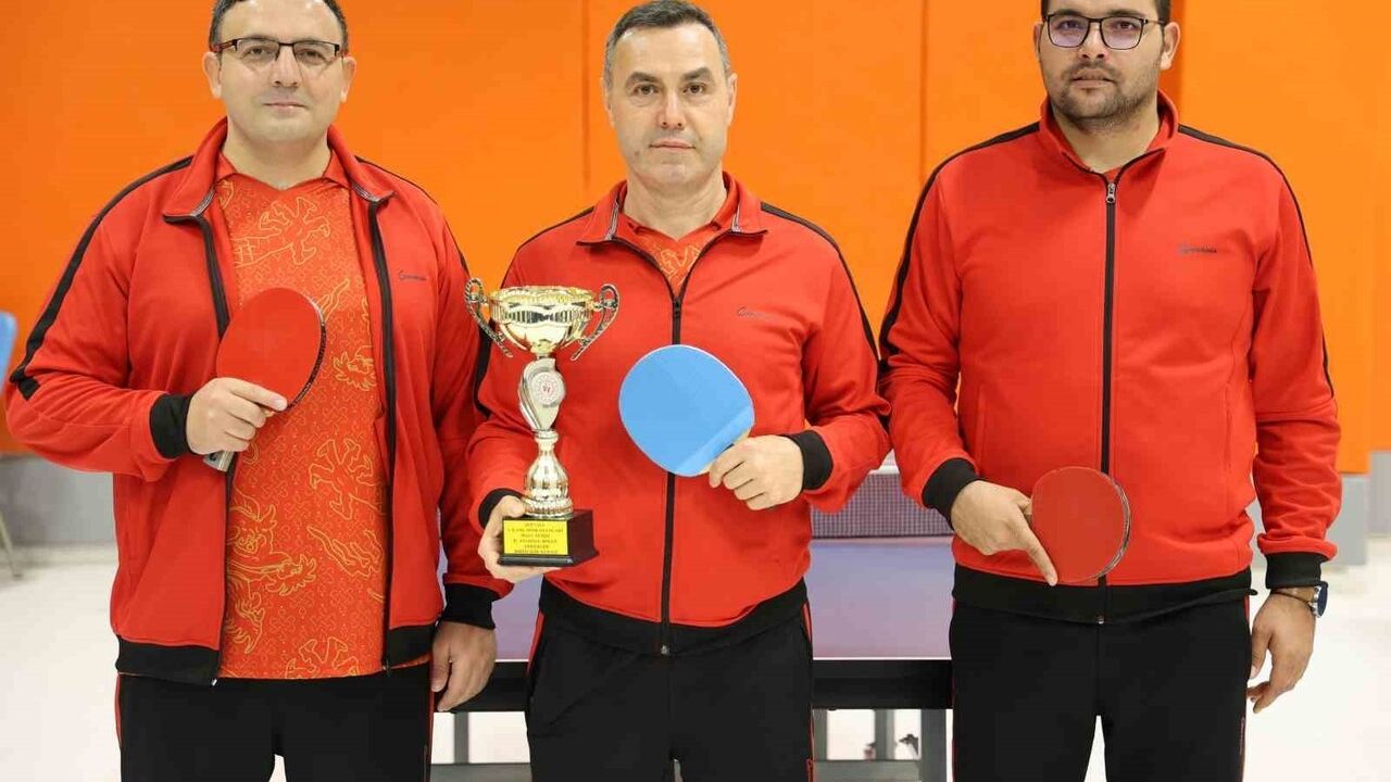 Aksaray Masa Tenisi Takımı Türkiye Finallerine Hazırlanıyor