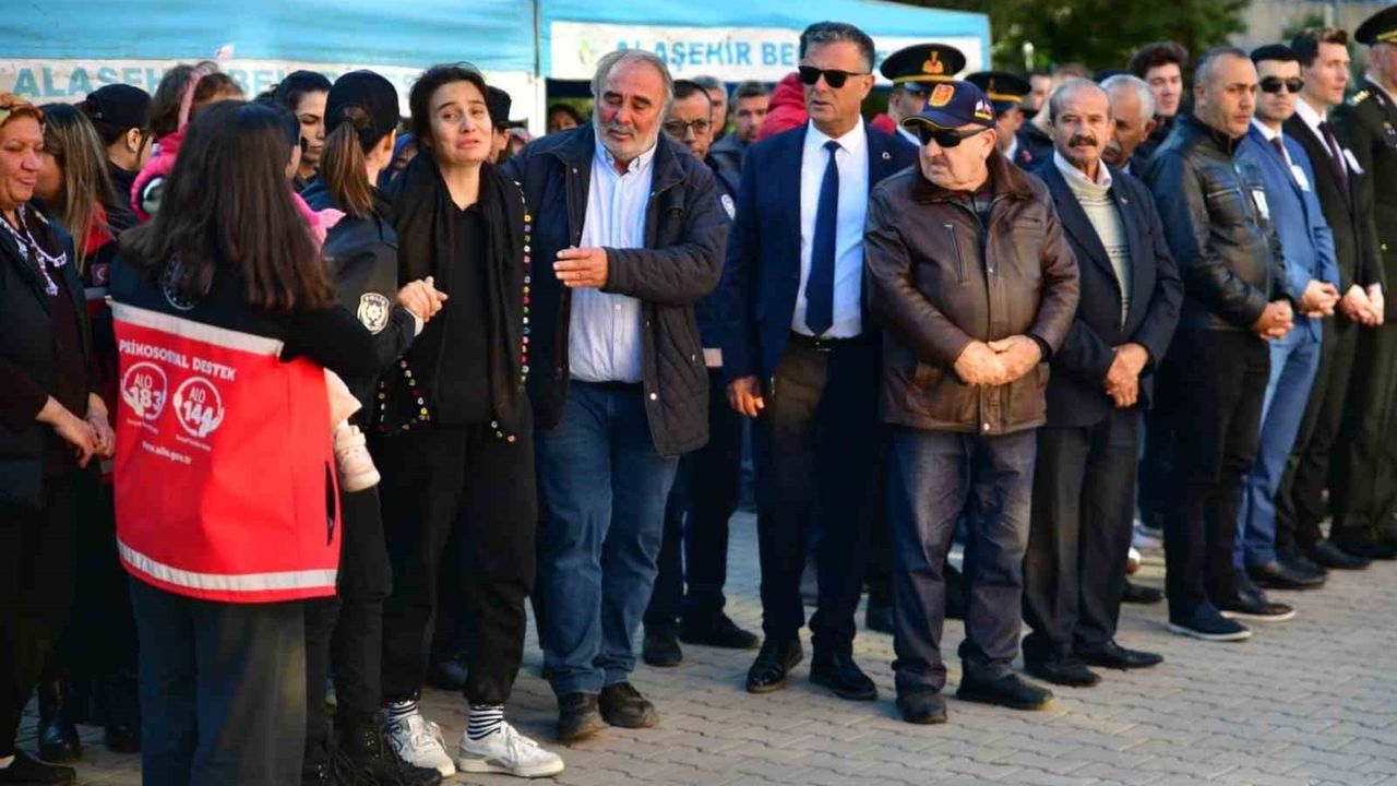 Alaşehir'de Şehit Polis Memuru Ali Barut Uğurlandı
