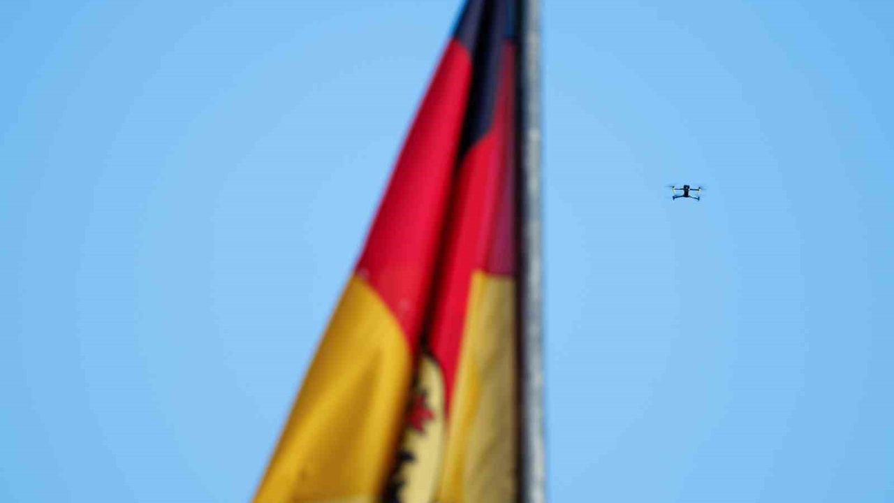 Alman Polisi, Dron Tehditlerine Karşı 80 Milyon Euro Ödenek Ayırdı
