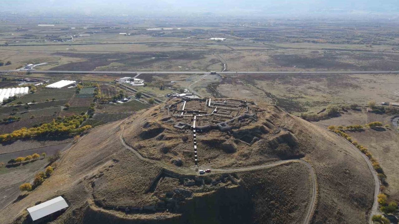 Altıntepe Kalesi: Urartu İzlerinin Yeniden Keşfi