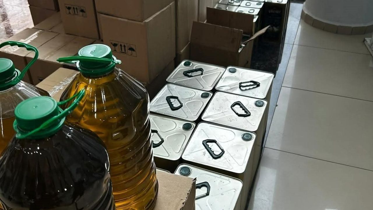 Amasya'da Hileli Zeytinyağı Skandalı: 2 Bin Litre Yağ Ele Geçirildi