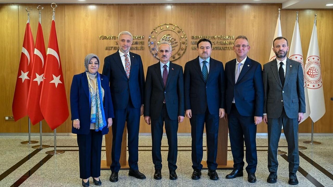 Ankara-İzmir Hızlı Tren Hattı Kütahya Ulaşımına Yenilik Katıyor